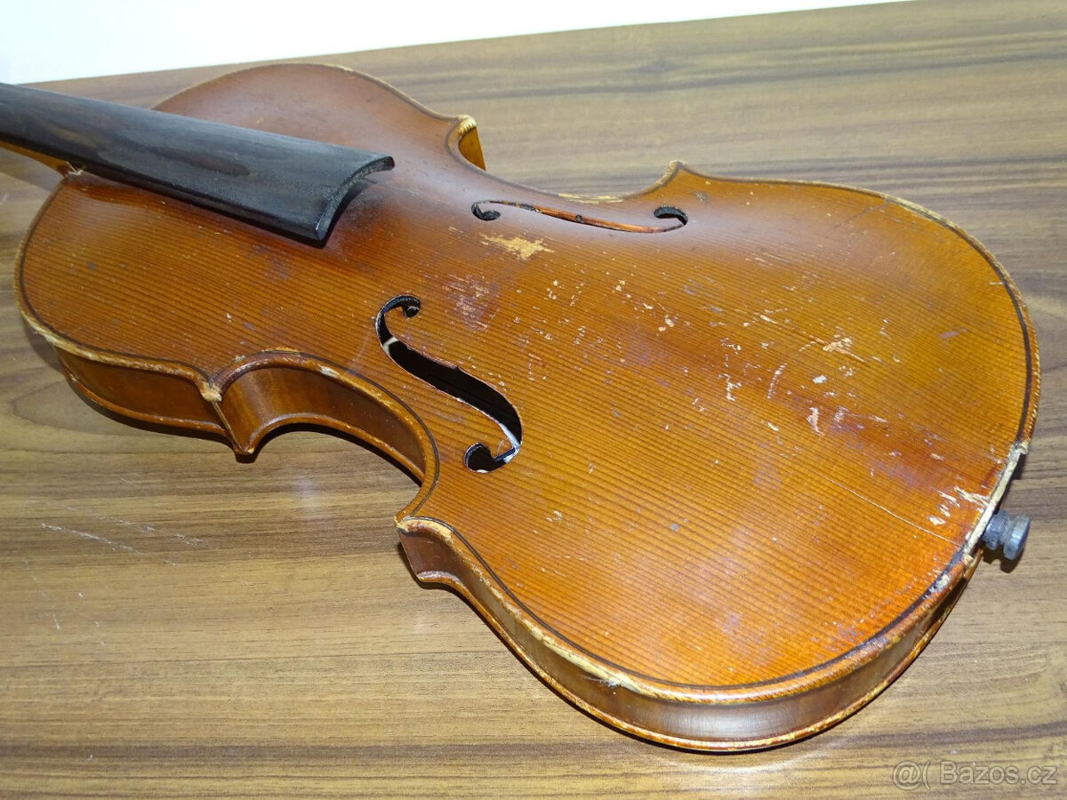 4/4 HOUSLE značené FRANCOIS CLAUDOT - k renovaci - 6