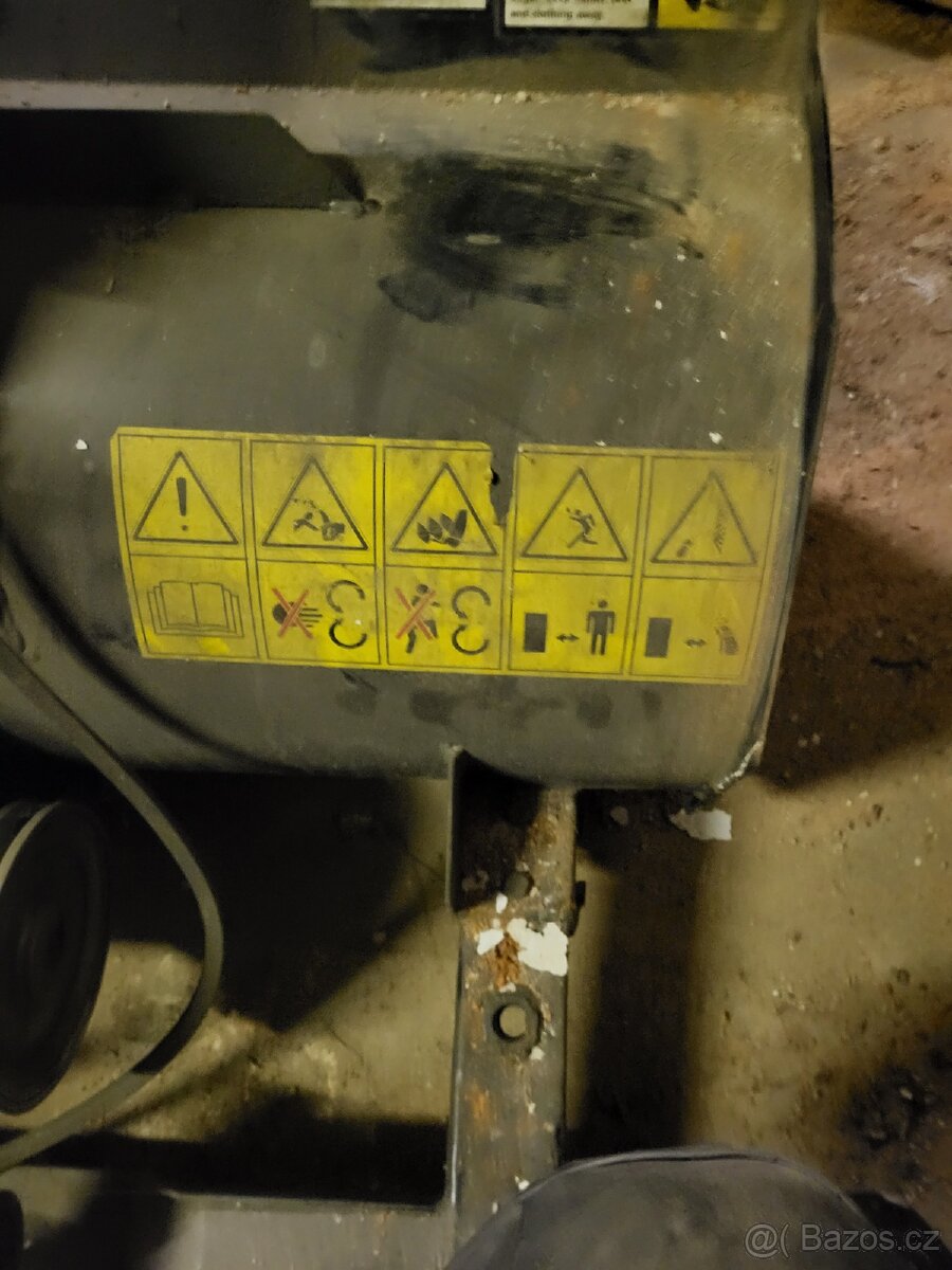 Sněžná fréza na trakturek. Stiga - 6