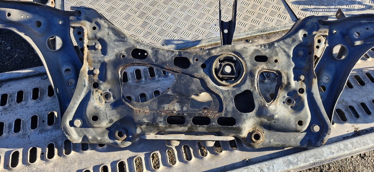 Predni naprava skoda octavia 3 napravnice ramena - 6