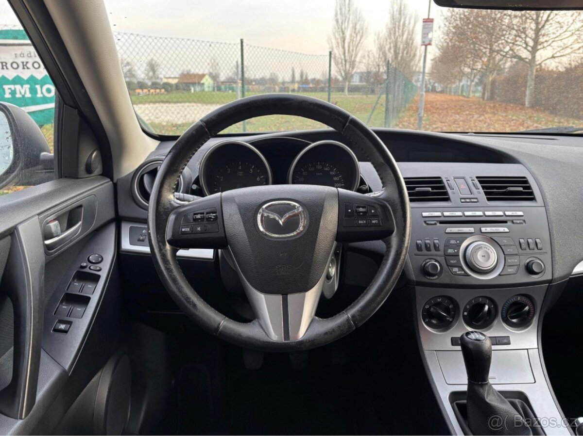 MAZDA 3 1.6 77 kW ROK 2010 - BENZÍN - 6