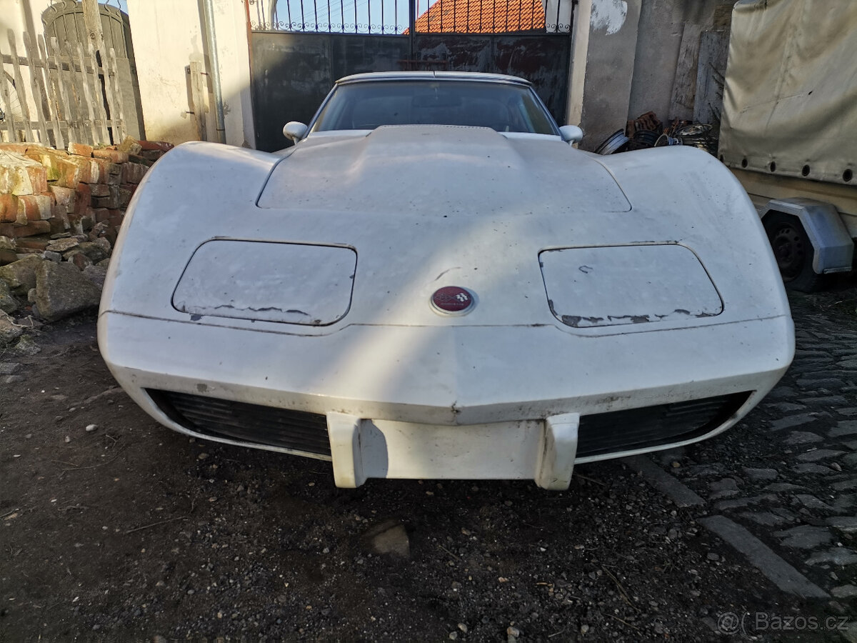 Chevrolet Corvette Stingray C3 - 6