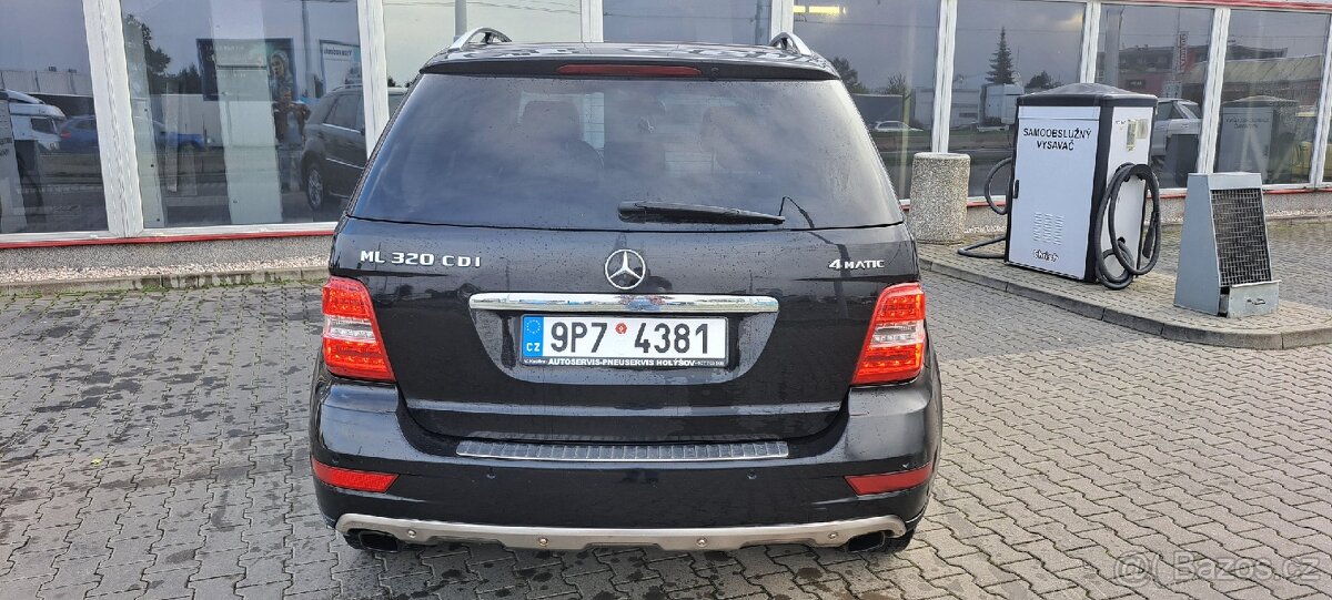 Mercedes Benz Ml - 6