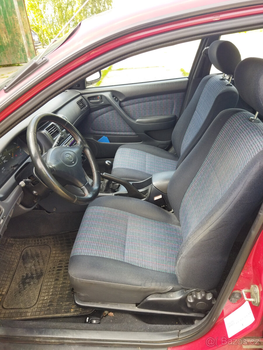 Carina e 1.6 16V - 6