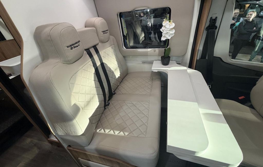 Karmann DEXTER 560 4x4 model 2026 4/26 - 6