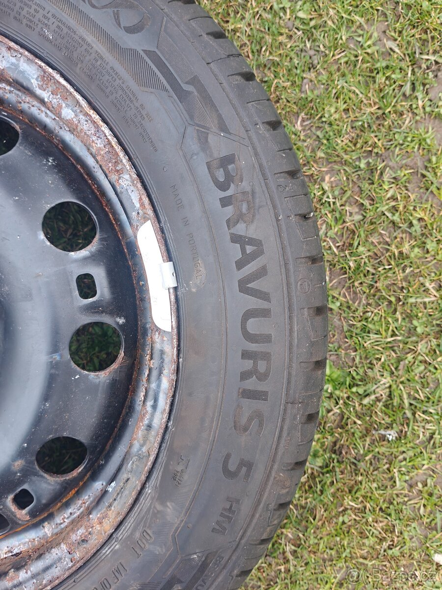 Letní pneu 185/60 R15 - 6