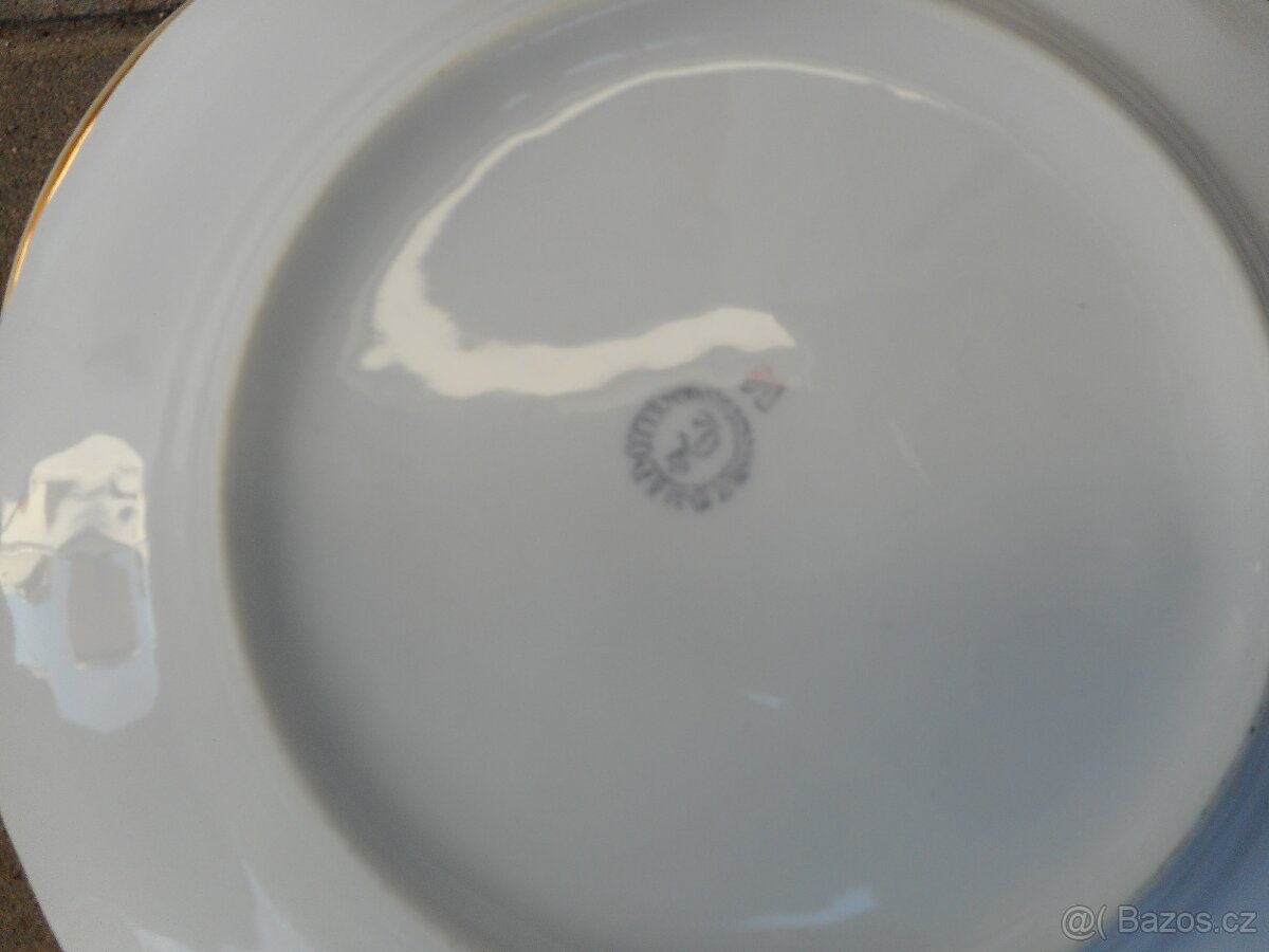 Sadu talířů Bernadotte - 6