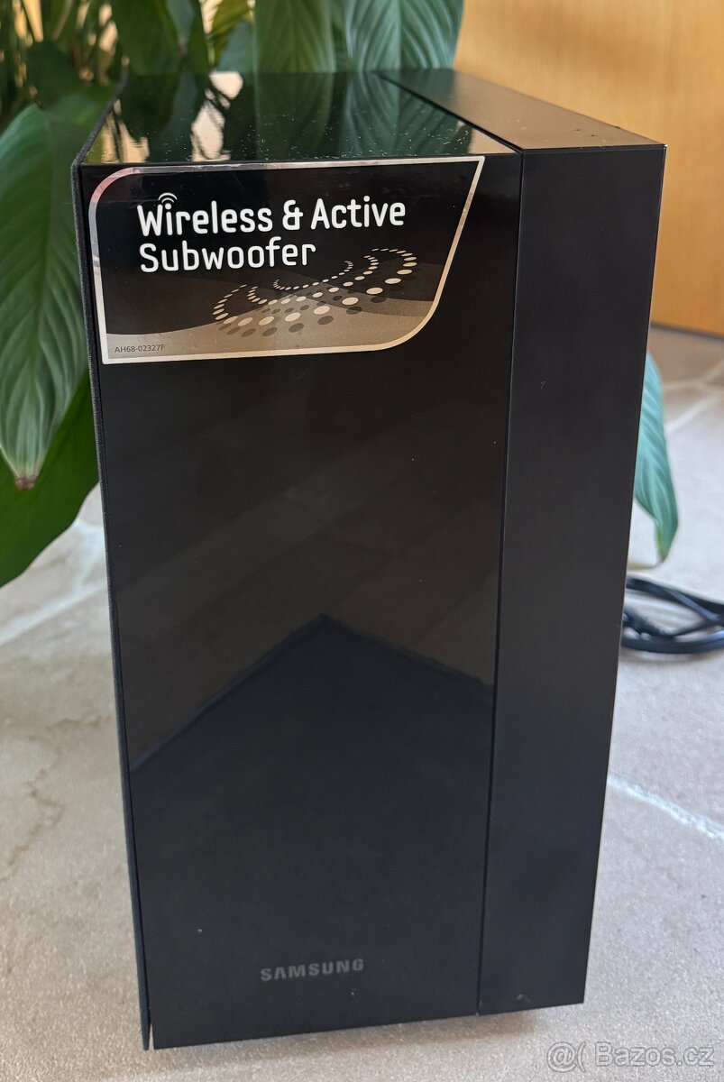 Soundbar Samsung + wireless Subwoofer - 6