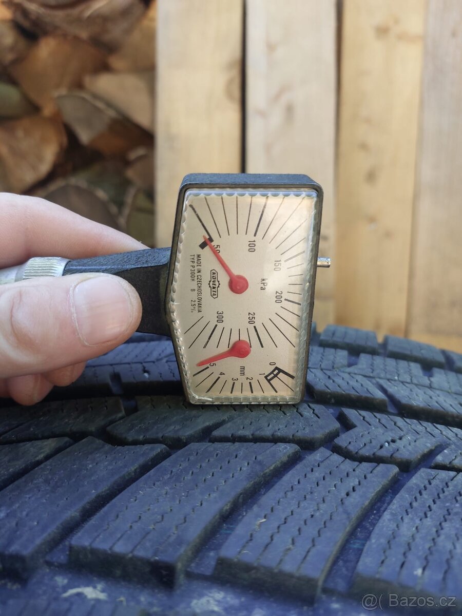 Zimní kola 18 Hyundai M+S 225/55r18 - 6