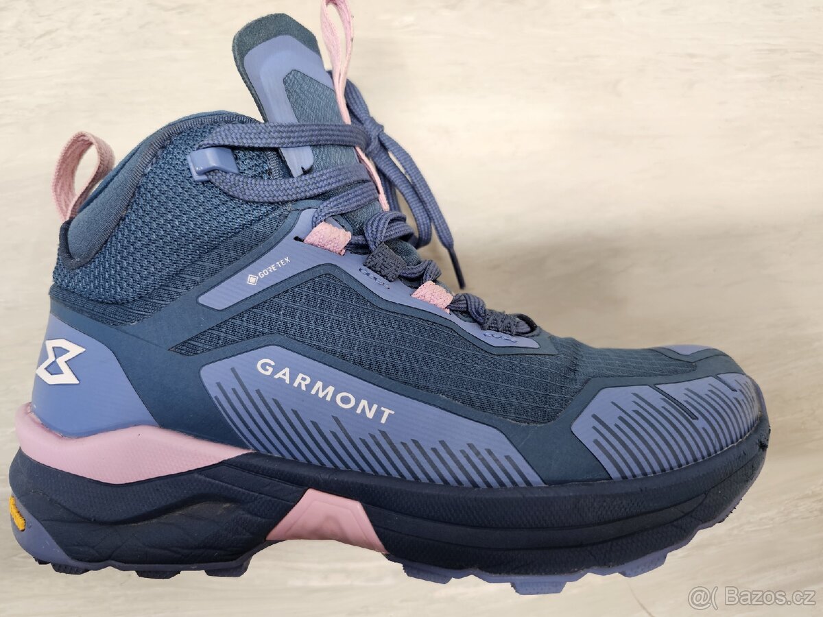 ŠPIČKOVÉ DÁMSKÉ TURISTICKÉ BOTY GARMONT GTX PC 5200,- - 6