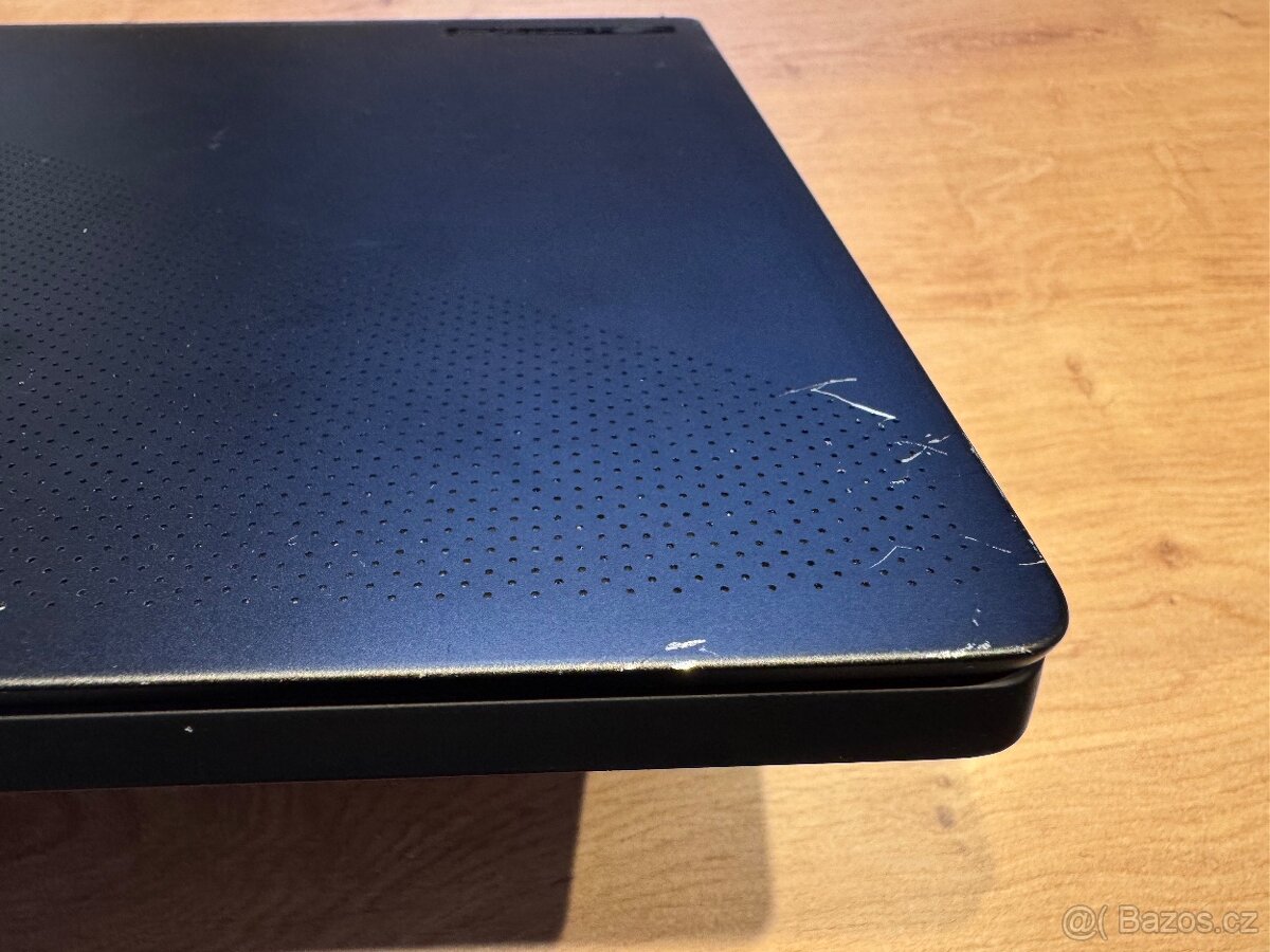 Asus Zephyrus M16 16:10 1920x1200 144Hz, 40GB RAM, 2TB SSD - 6