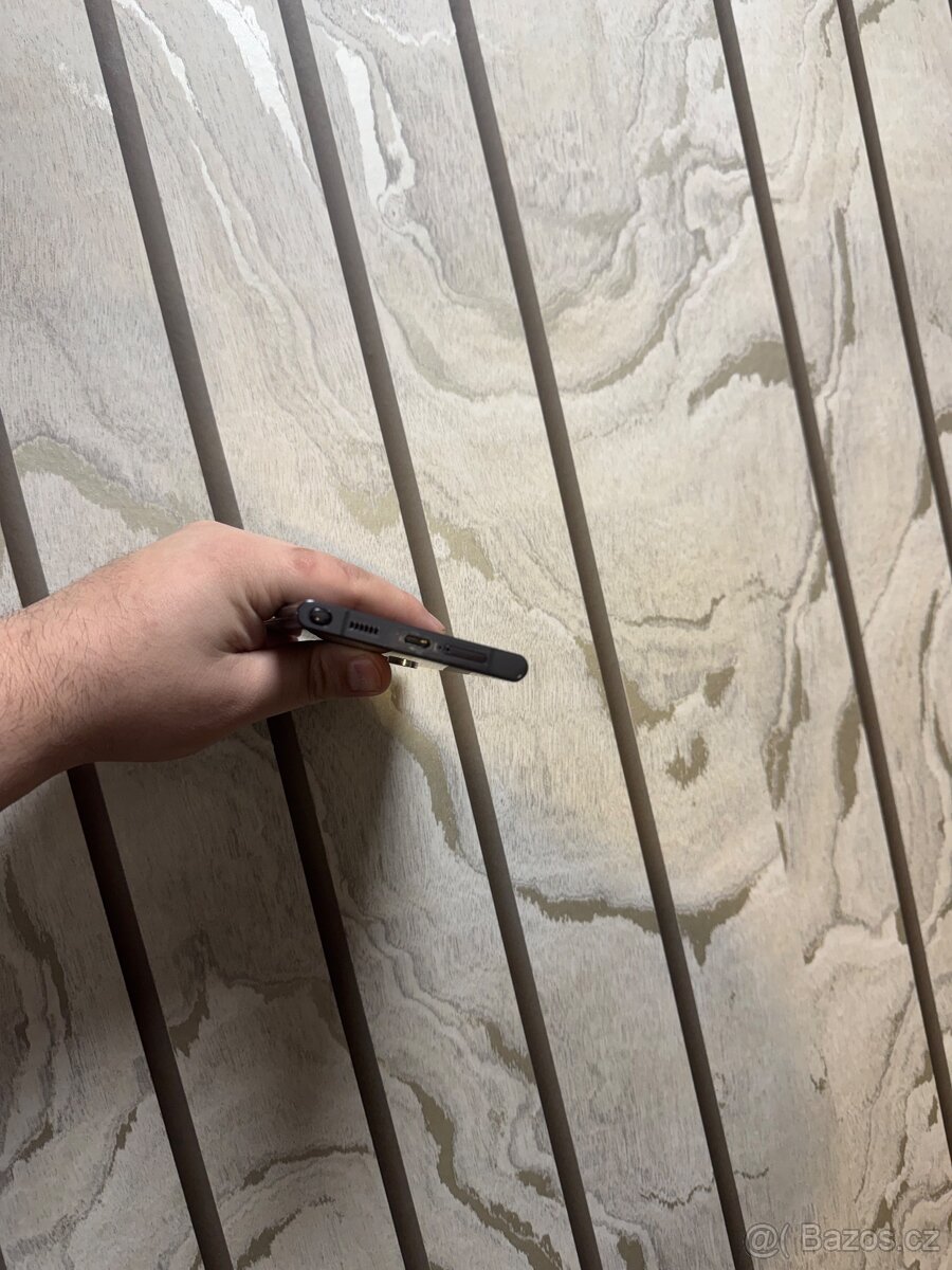 Samsung S22 Ultra 12/256Gb - 6