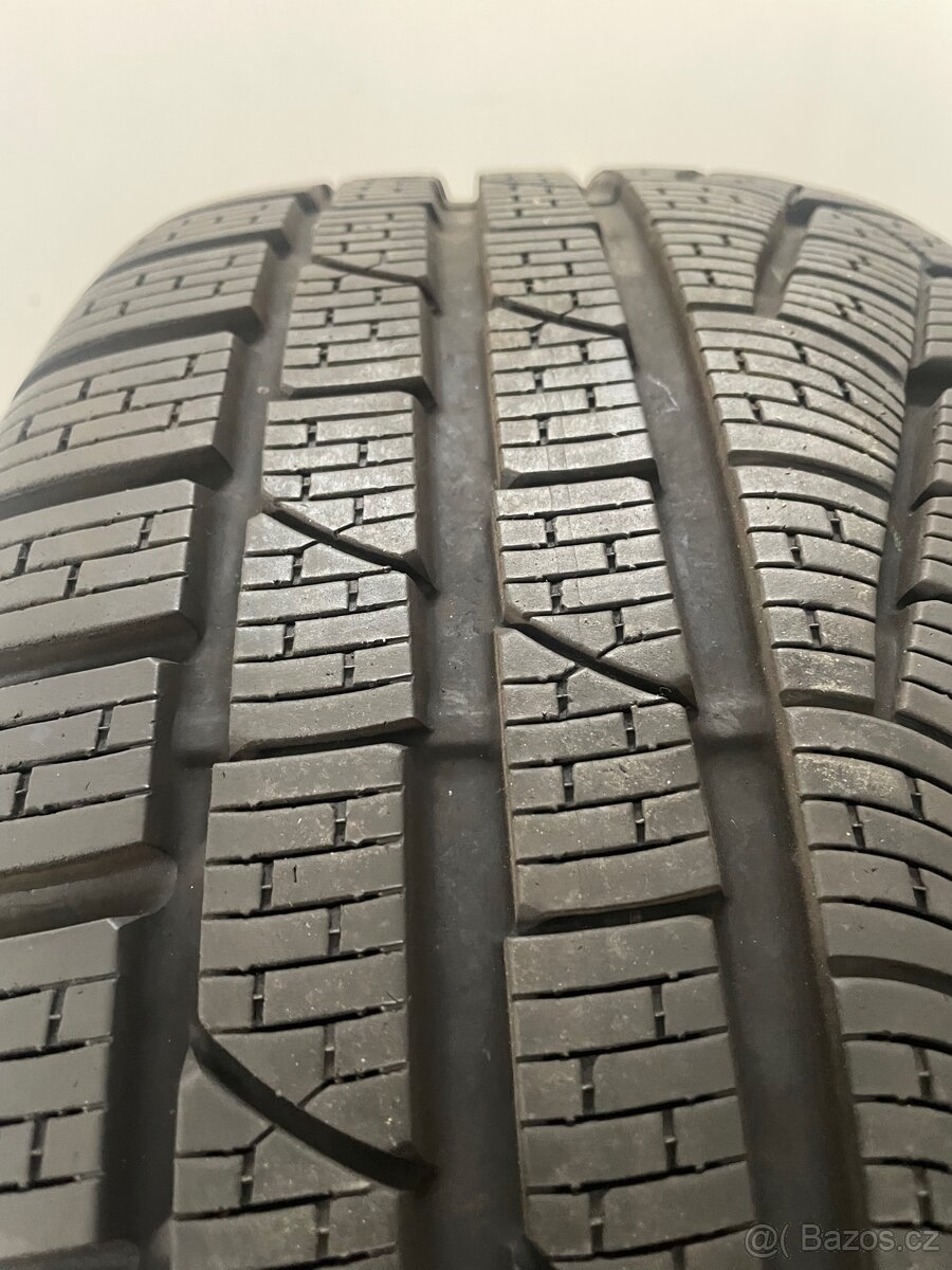 Original zimní alu vw Tiguan r19 Auckland + 235/50/19 95% - 6