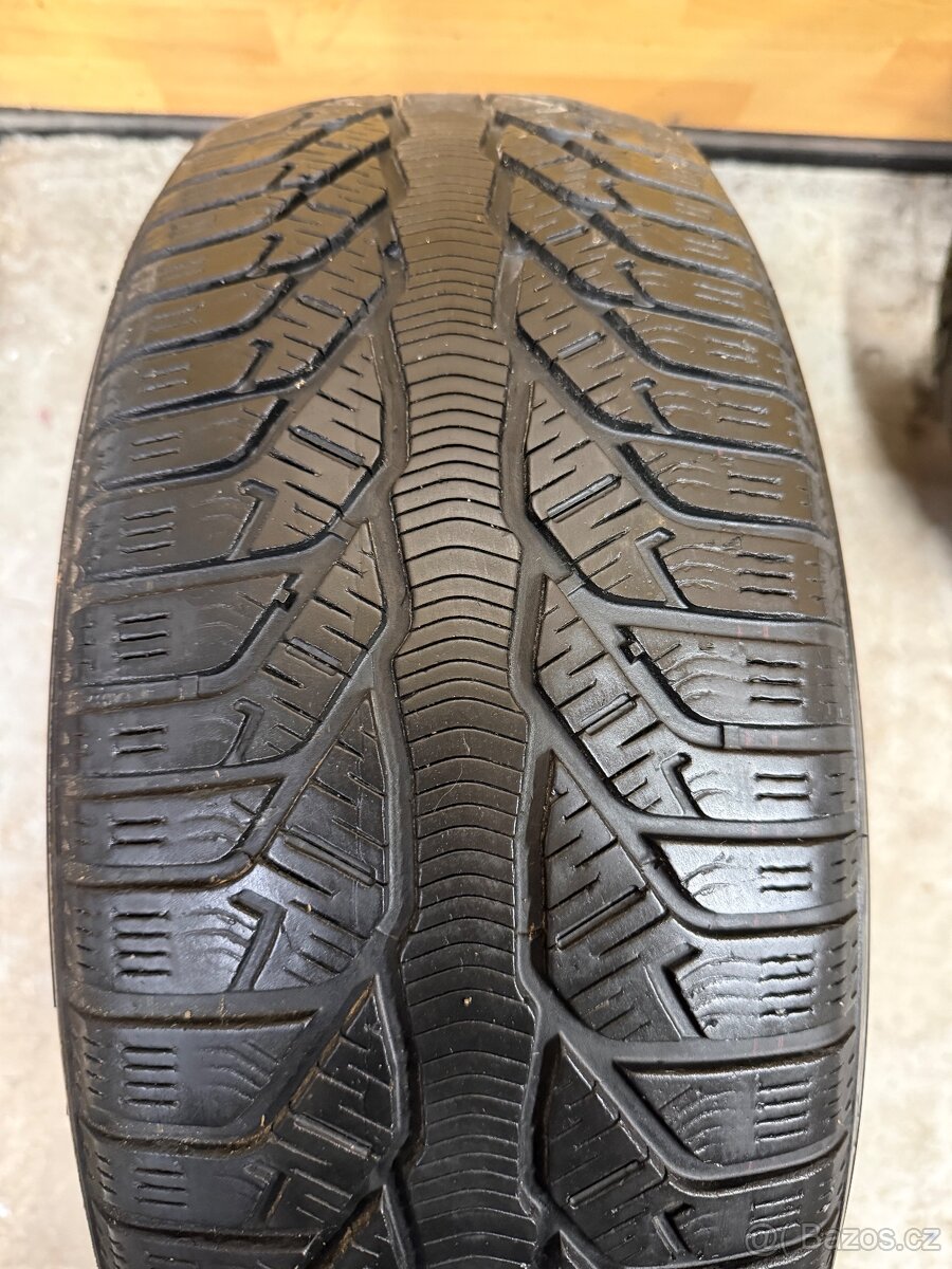 Zimní pneu 215/60/16 - 6