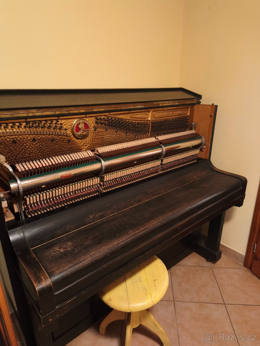 Klavír - 6