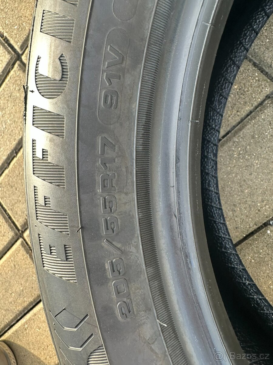 205 55 R17 Goodyear Efficient letní - 6