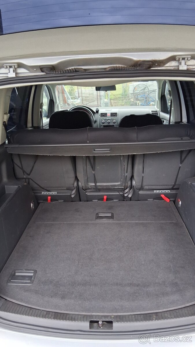 Volkswagen Touran - 6