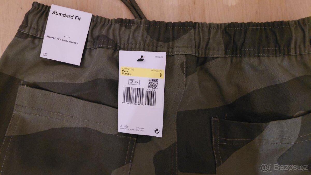 Nové juniorské kapsáče Nike Jordan vel. S, Levně - 6