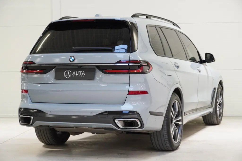BMW X7, 40D,M-PAKET,HUD,TAŽNÉ,ČR.1.MAJ - 6