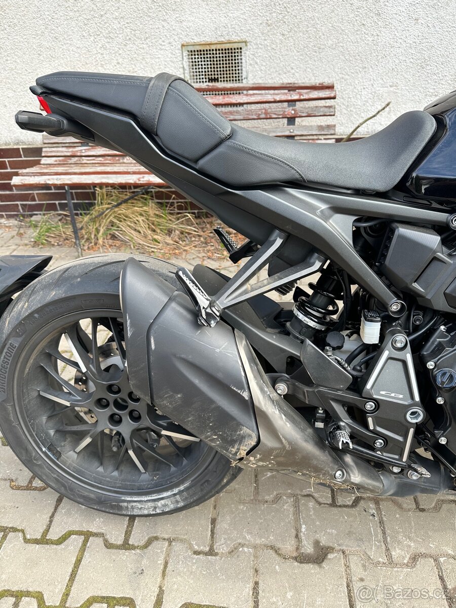 Honda cb 1000 r - 6