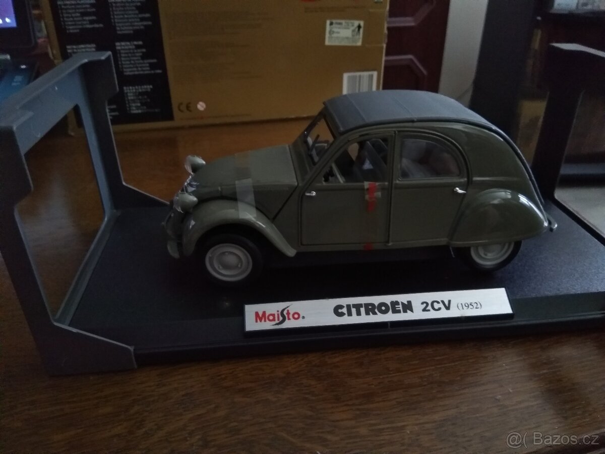 Prodám model 1/18 - 6