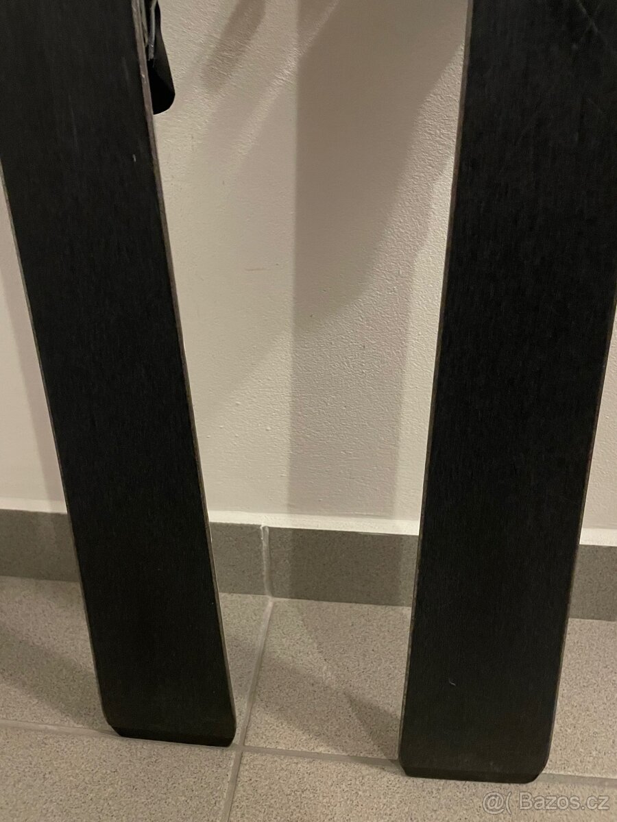 Použité carvingové lyže Salomon Crossmax W12 o délce 162 cm. - 6