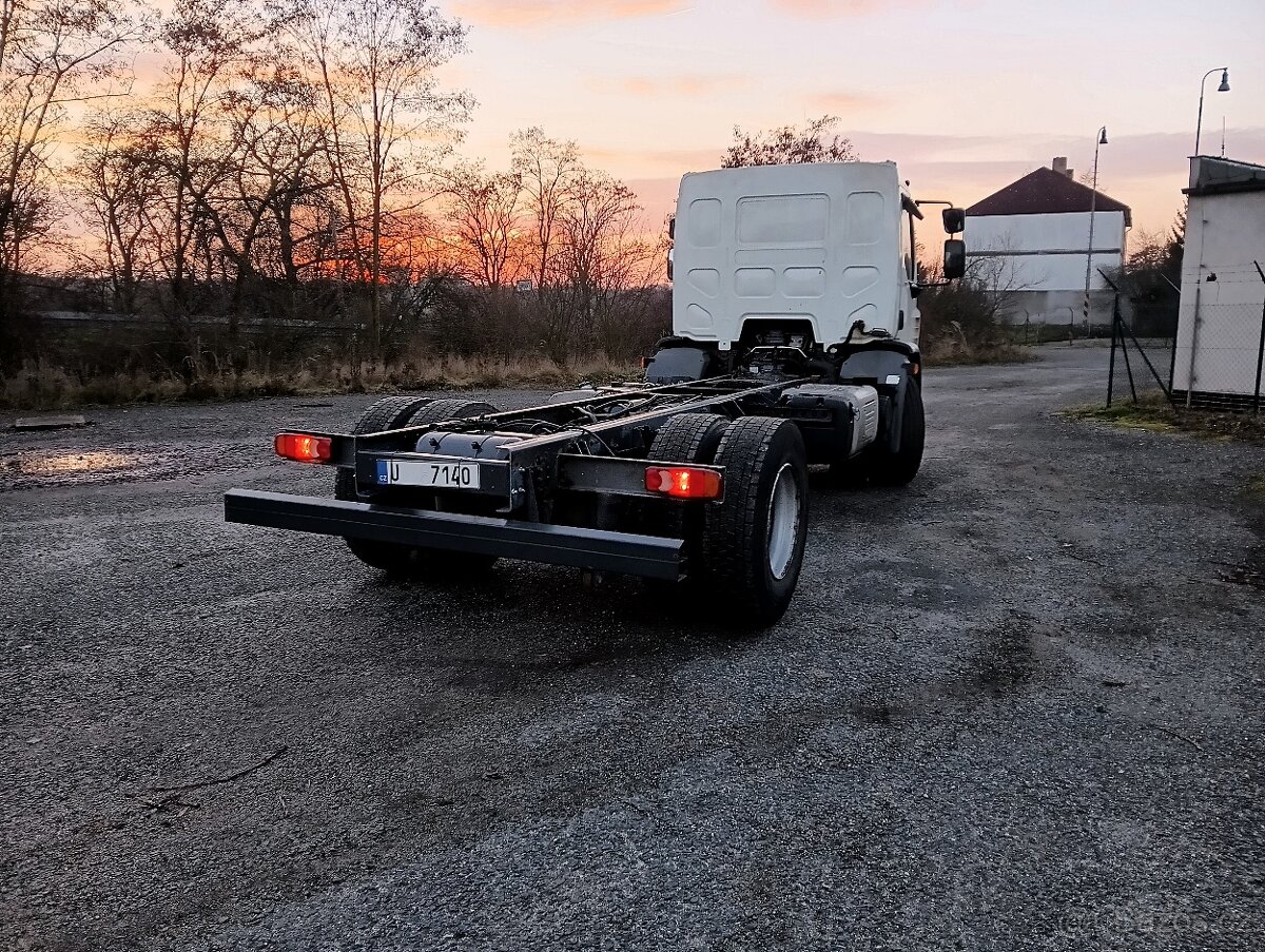 Prodám nosič kontejnerů DAF lf 250 19tun. - 6