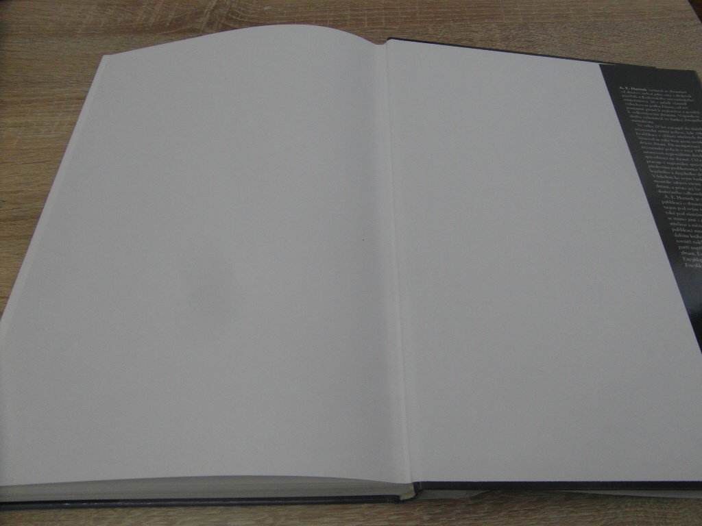 VELKÁ ENCYKLOPEDIE PISTOLÍ A REVOLVERŮ - 6