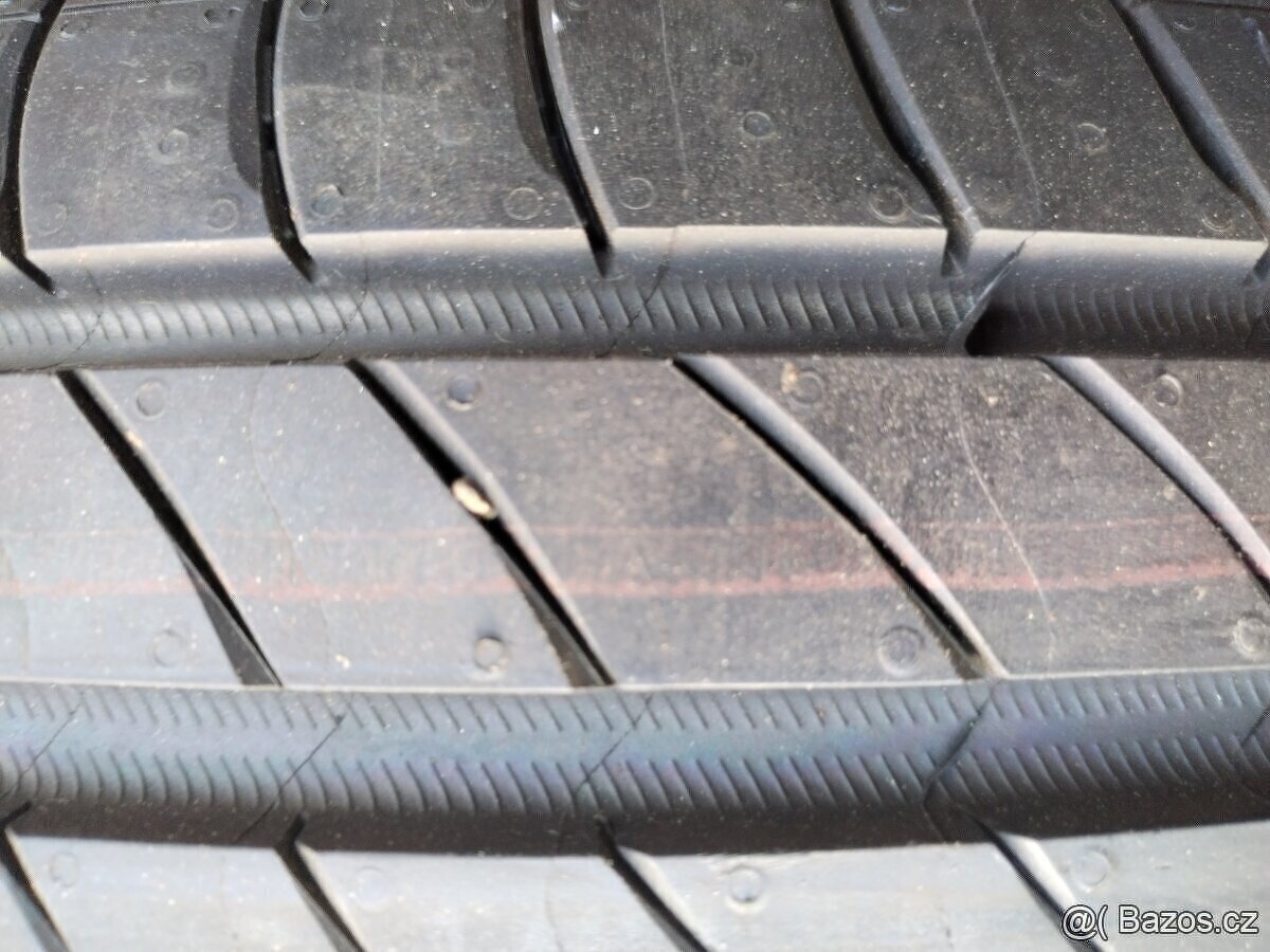 165/65/15 letni pneu MICHELIN a NEXEN 165/65 R15 - 6