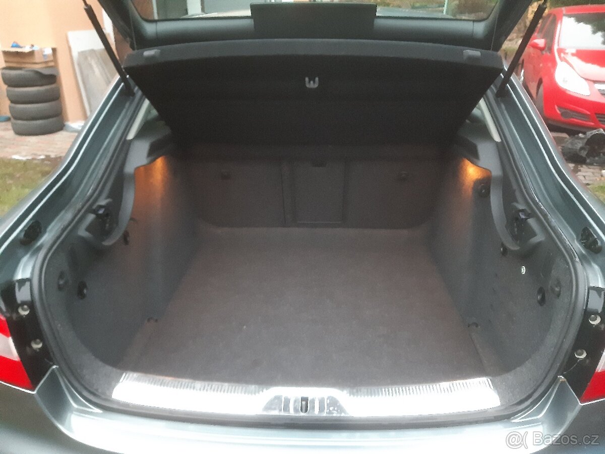 Prodám Škoda Superb 1.8 TSI 118Kw 1.MAJITEL - 6