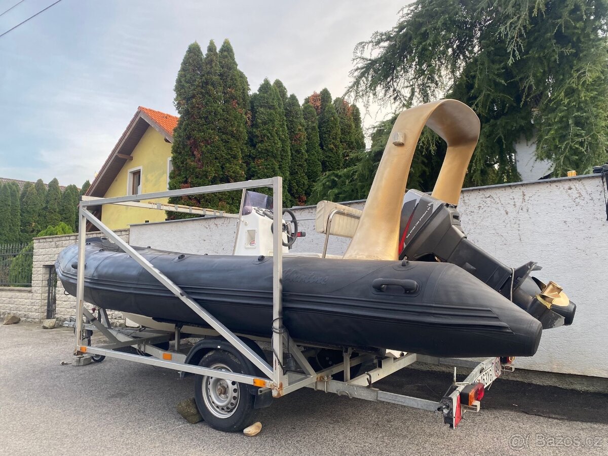 Motorvý čln - 6