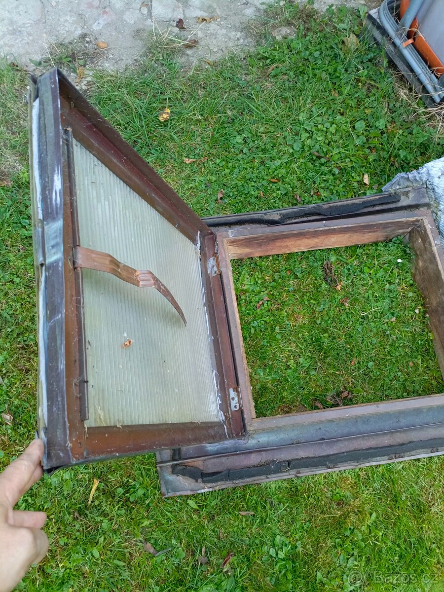 Měděný střešní výlez - 6