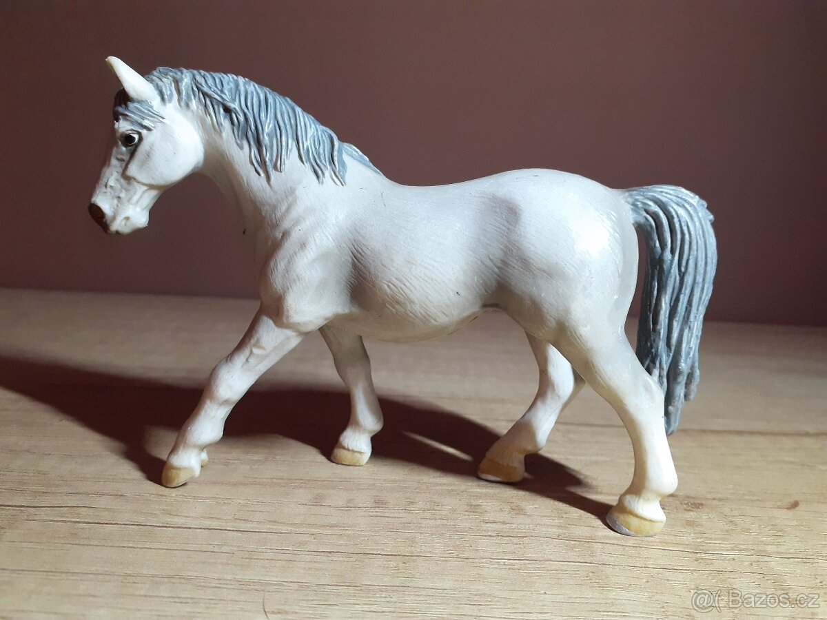SCHLEICH Koně SBĚRATELSKÉ FIGURKY 2 - 6