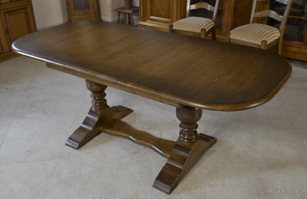 Dubový, rozkládací, rustik. jídelní set a 3 židle+ křesílko. - 6