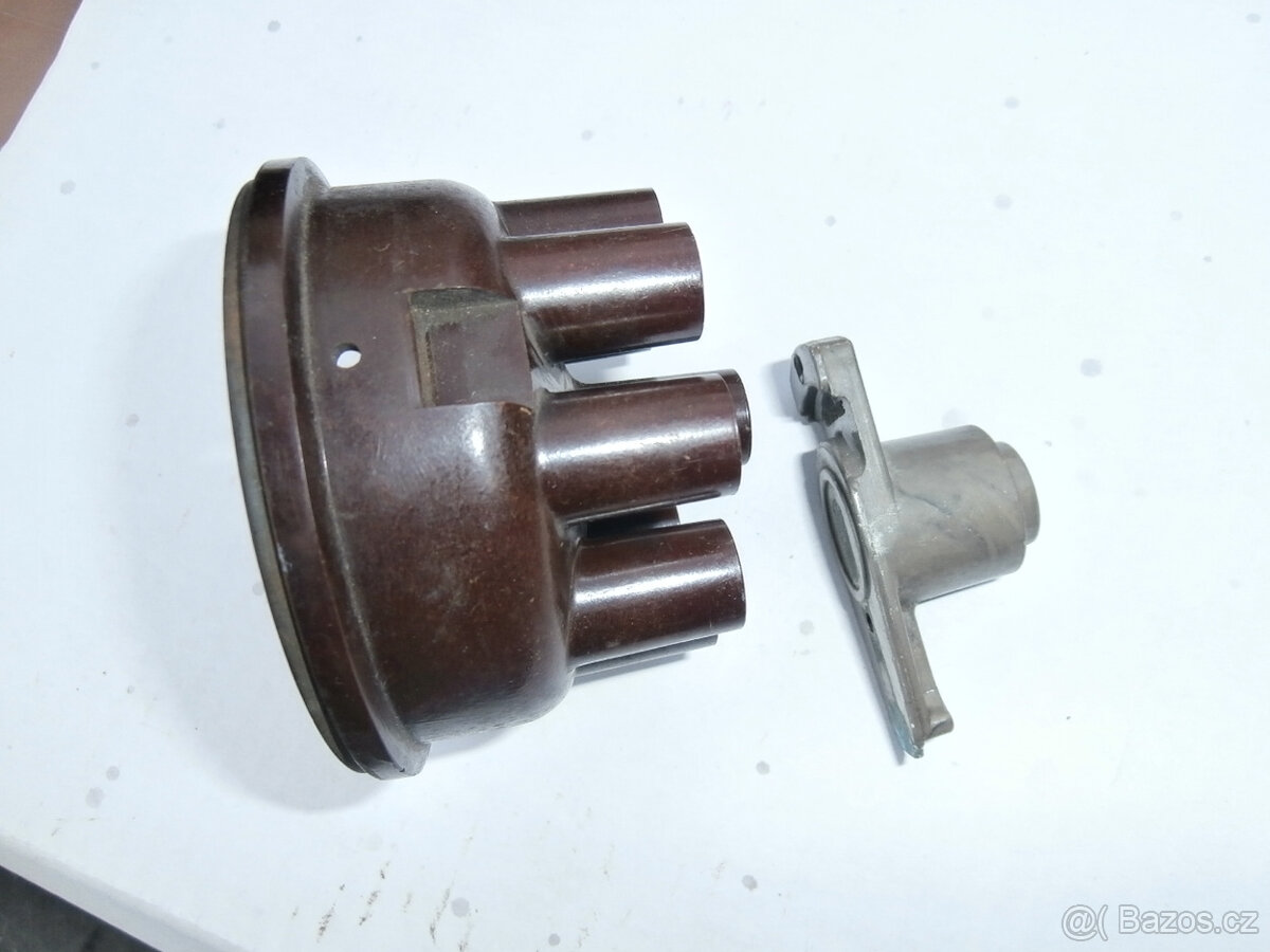 Víčko rozdělovače s palcem staré na veterán za 500 kč - 6