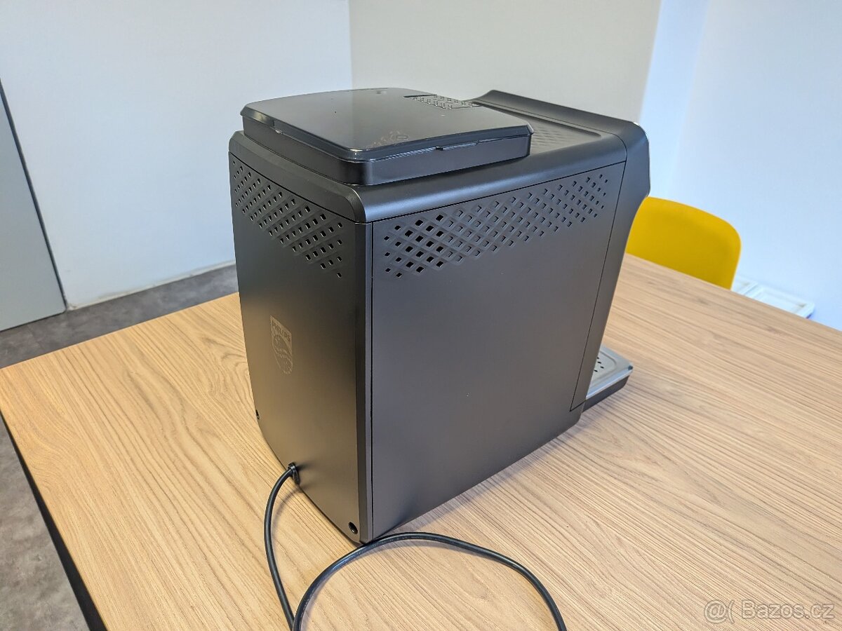 automatický kávovar Philips Series 2200 EP2221/40 - 6