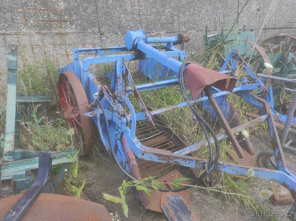 Zěmědělska technika vice stroju - 6