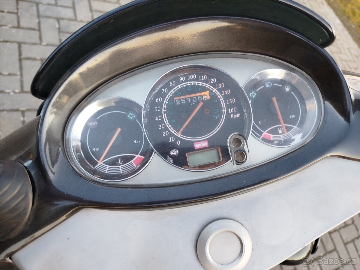 Aprilia Leonardo 150 - 6