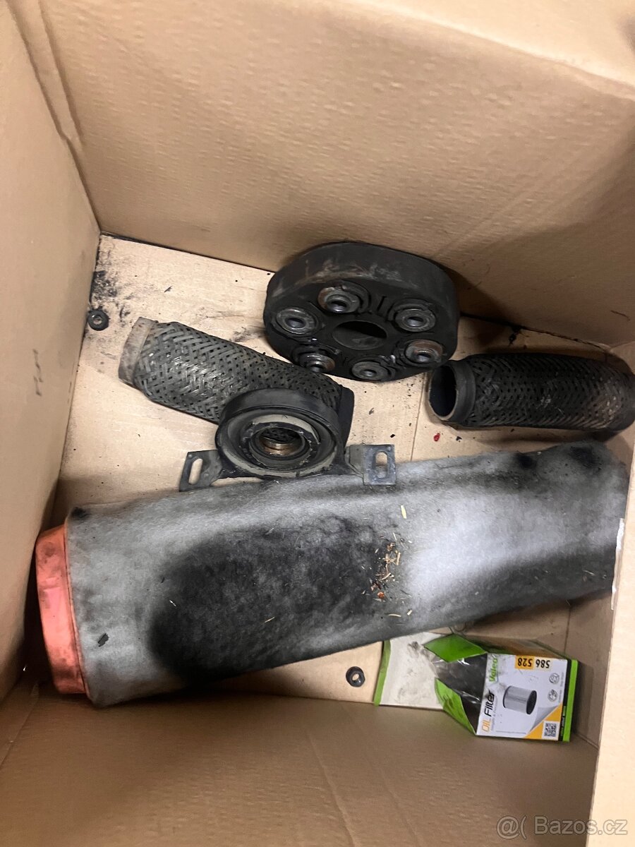 Bmw e39 525d 120kw manual rok 2002 - 6