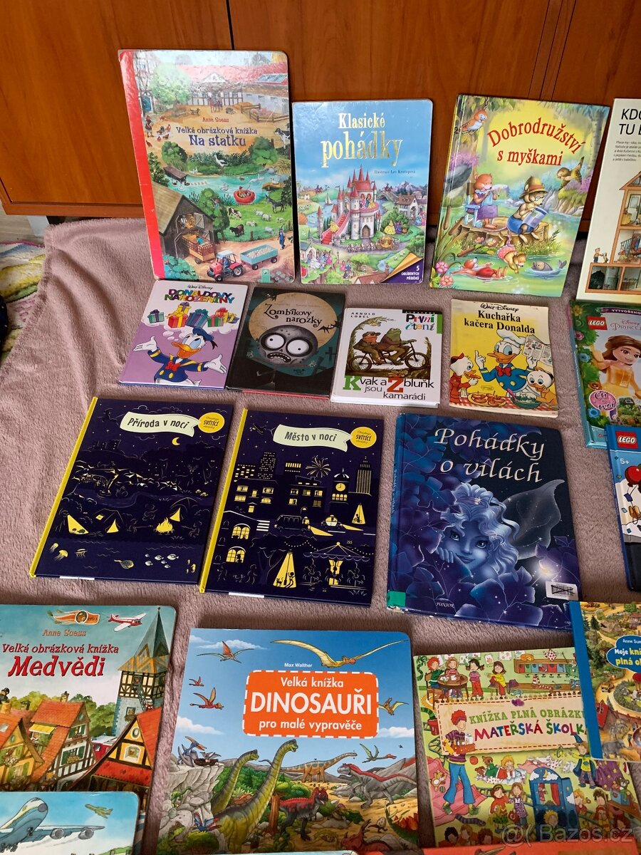 Spousta dětských knížek - 6