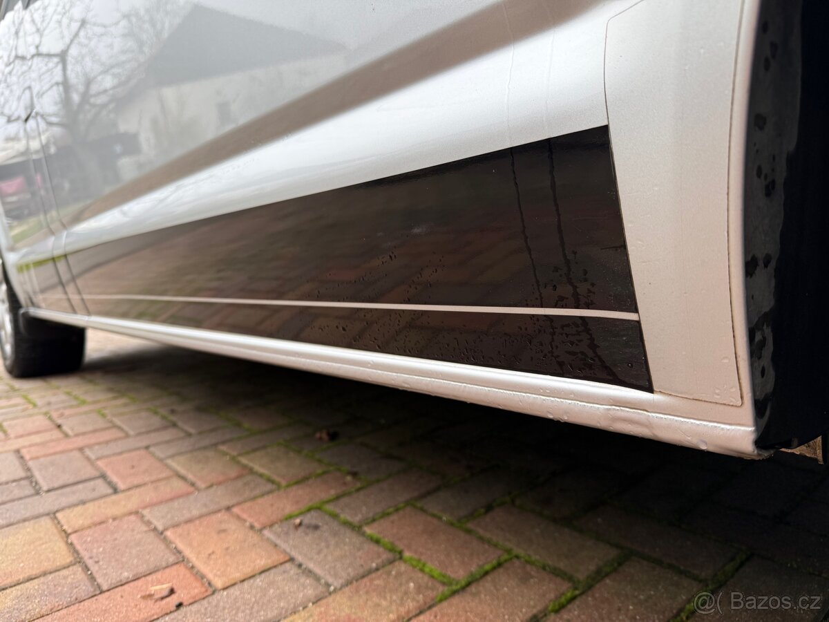 VOLKSWAGEN MULTIVAN T5 GP 2,0 TDI TEAM / 103 kW - 6