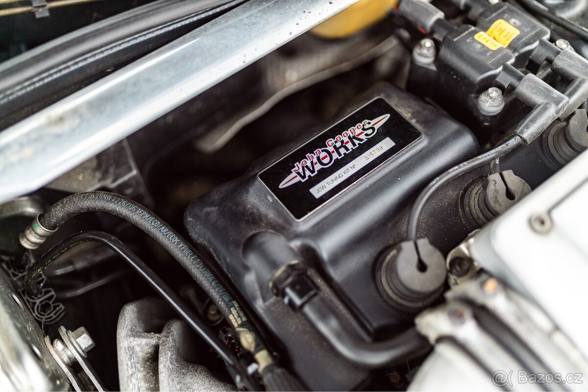 Mini Cooper S JCW R53 - 6