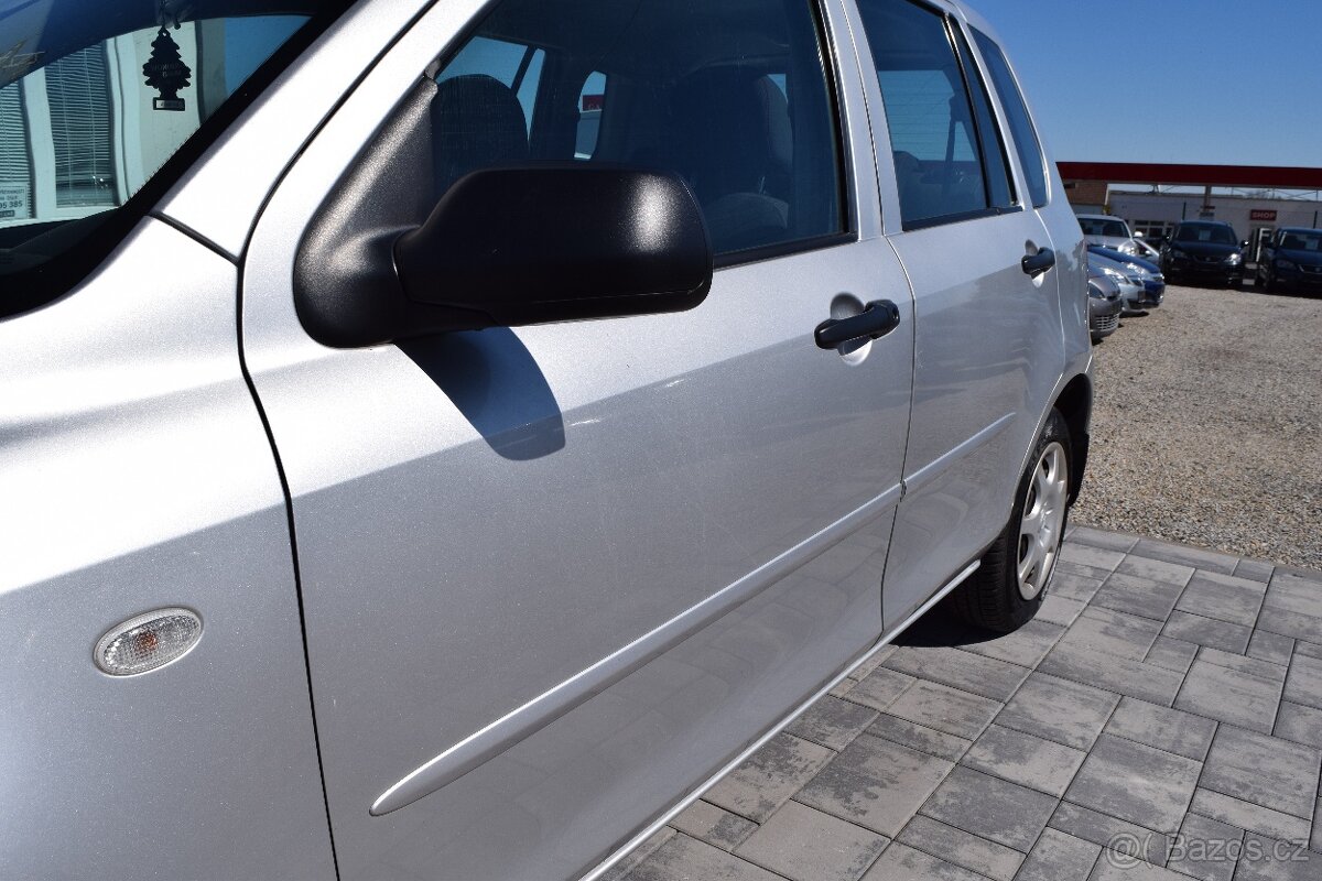 Mazda 2 1.2 i 55KW NOVÁ STK 2XKOLA - 6