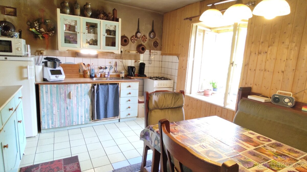 Chalupa s osobitým kouzlem na klidném místě - 6