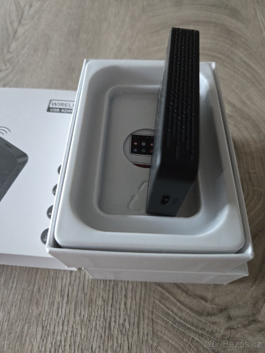 Bezdrátový adaptér pro Car play a Android Auto - 6