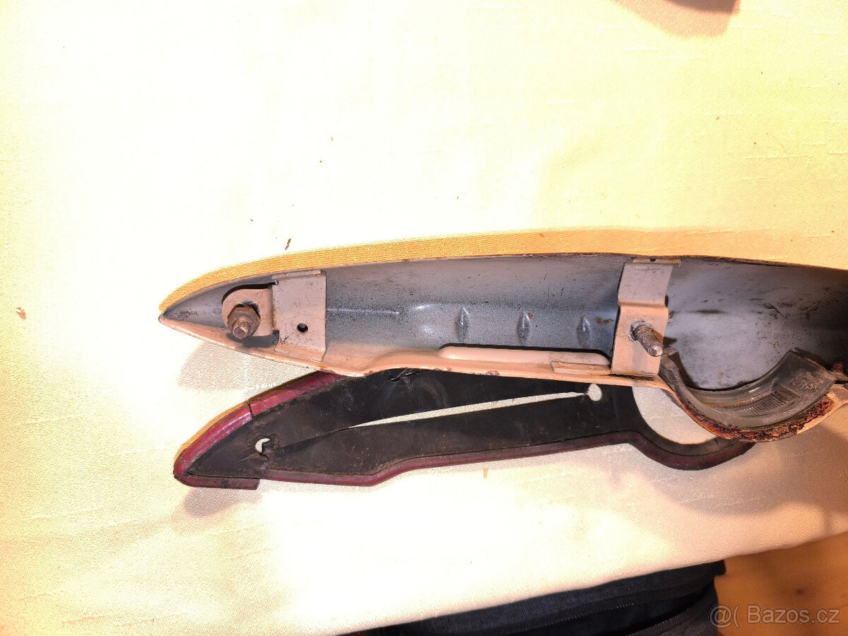 Moskvič 407, osvětlení SPZ - 6