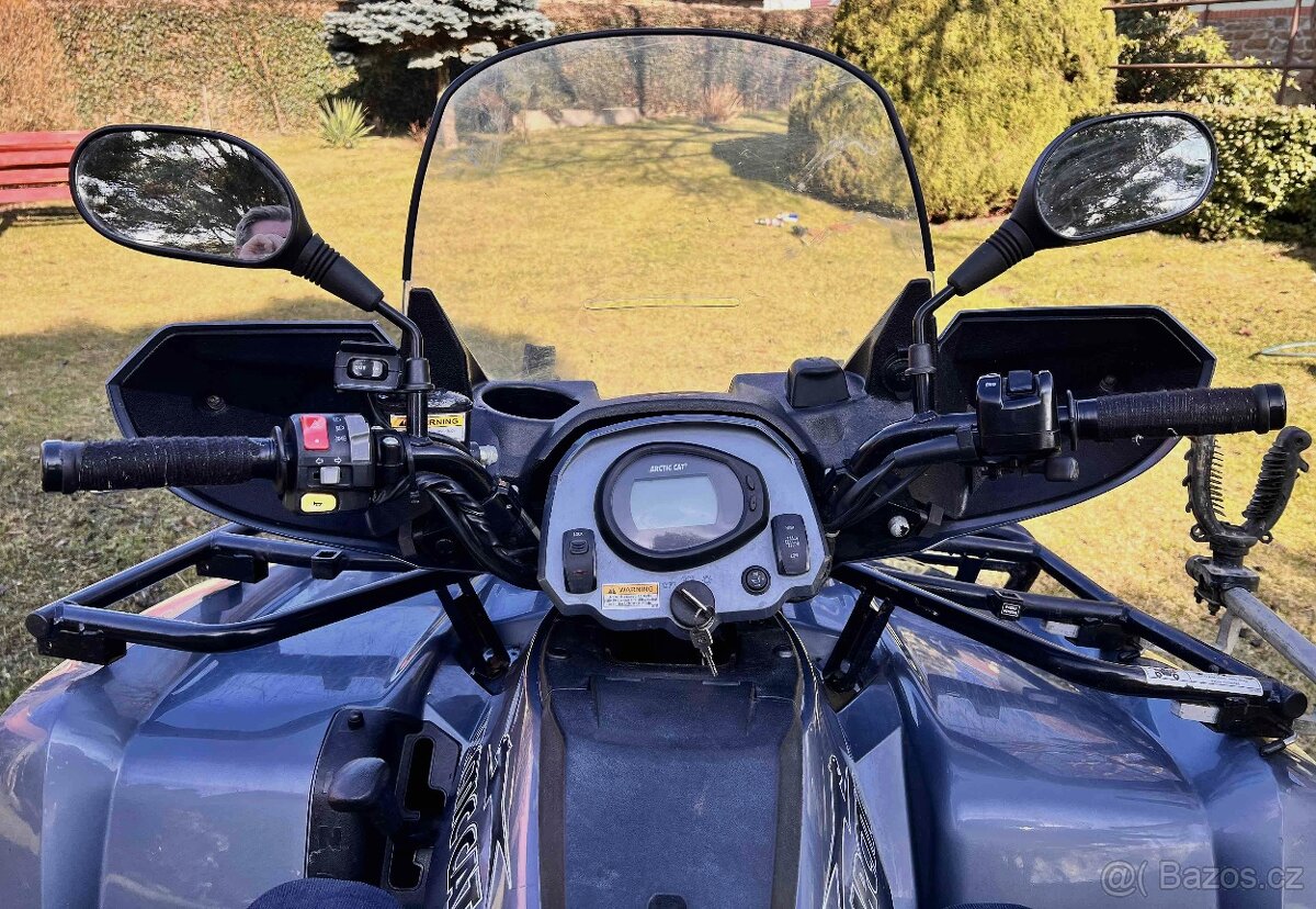 Čtyřkolka Arctic Cat 700 TRV - 6