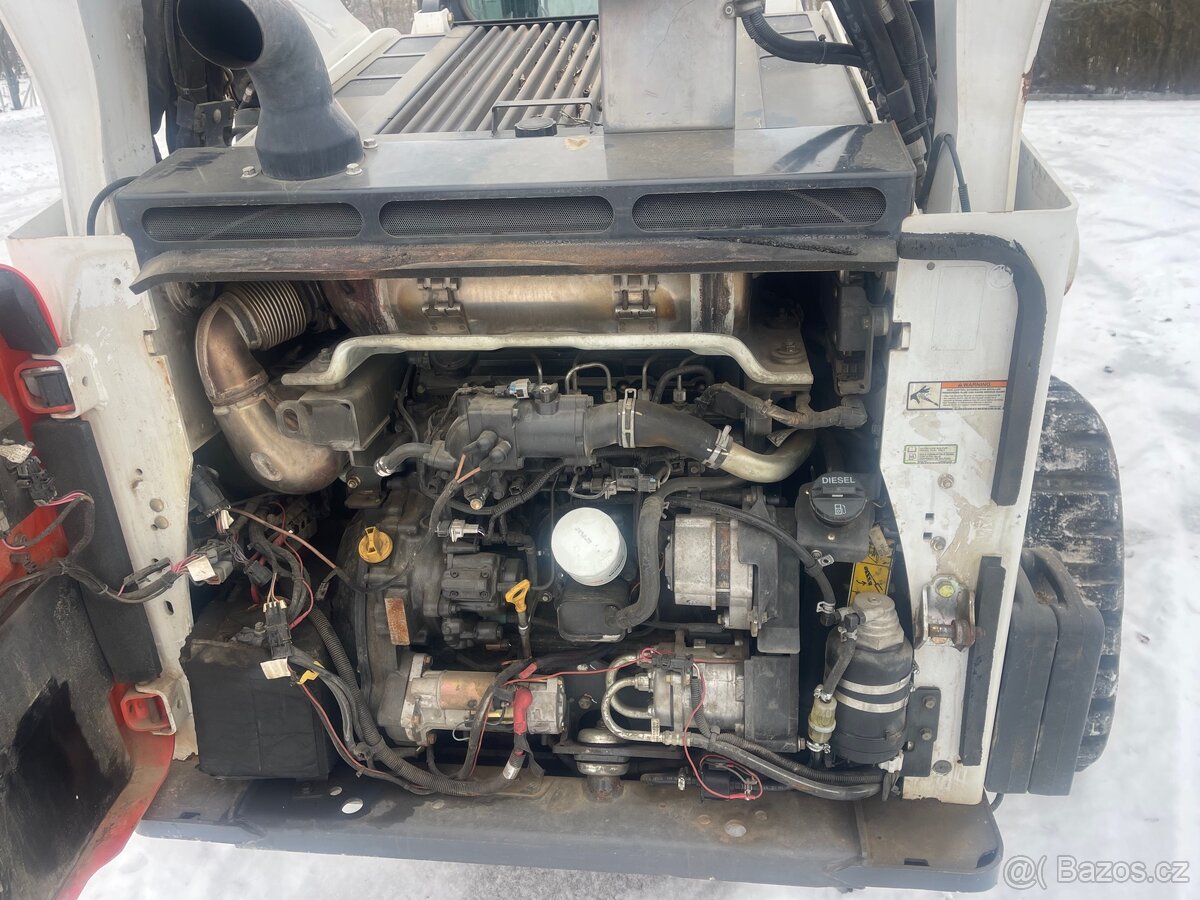 Bobcat T870 - 6
