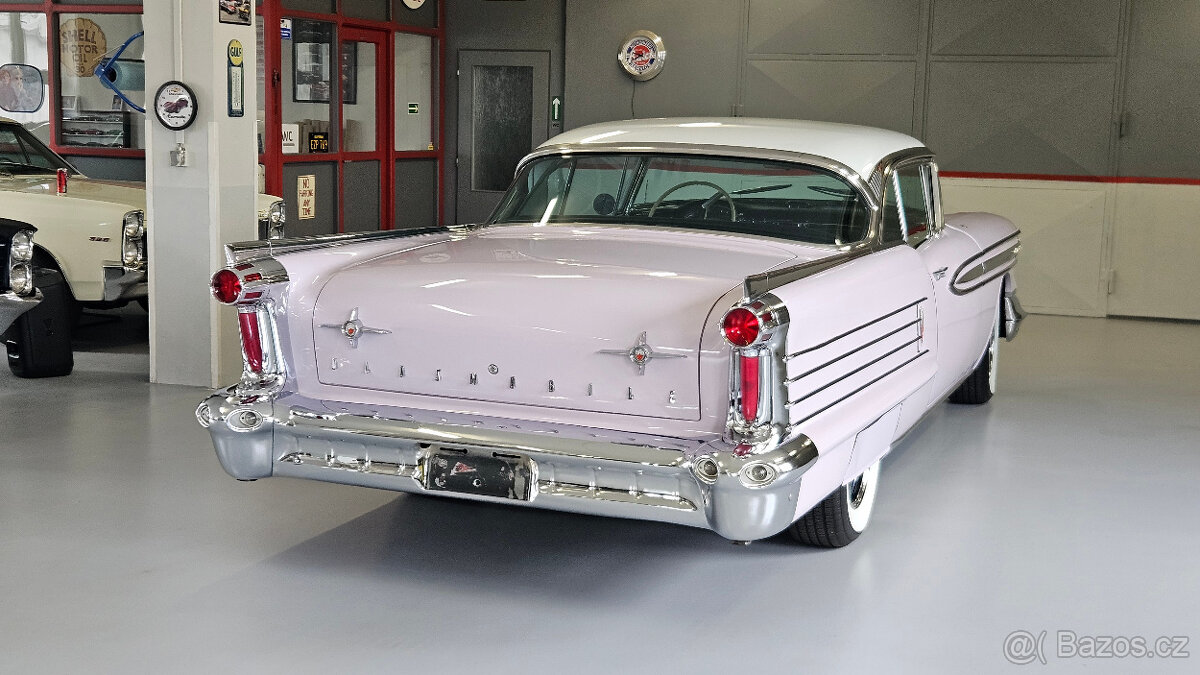 1958 Oldsmobile Ninety Eight 371 V8 Rocket - 6