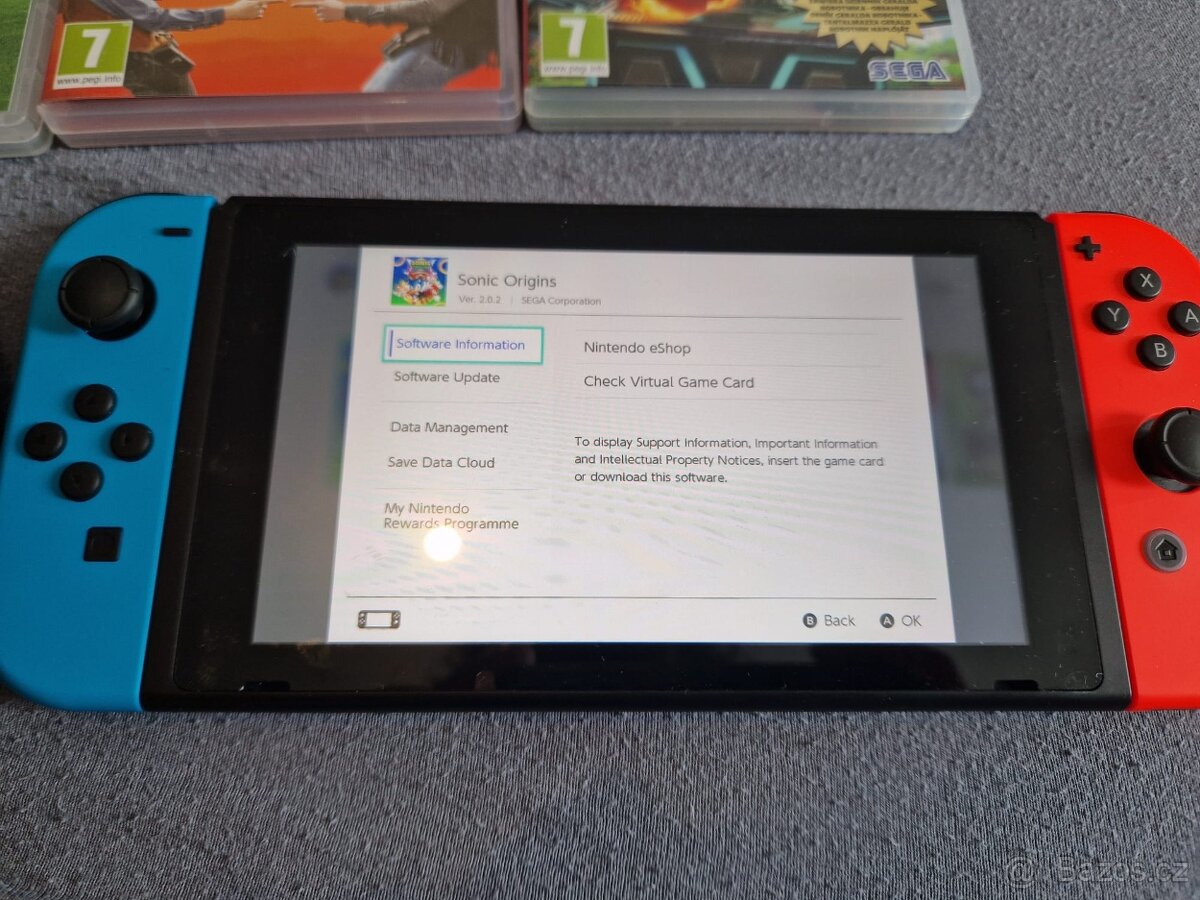 Nintendo Switch OLED (2025) + 7 her + příslušenství - 6