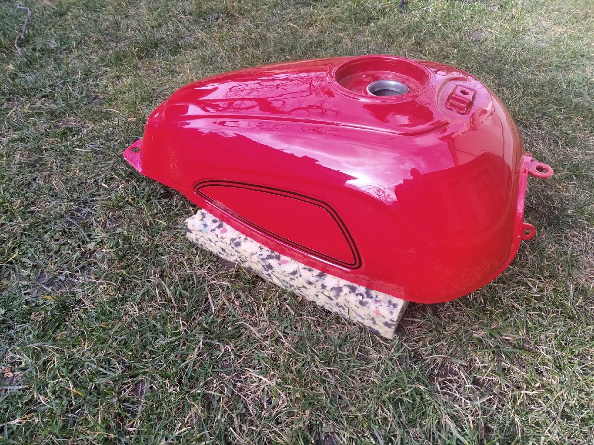 Café racer nádrž - 6